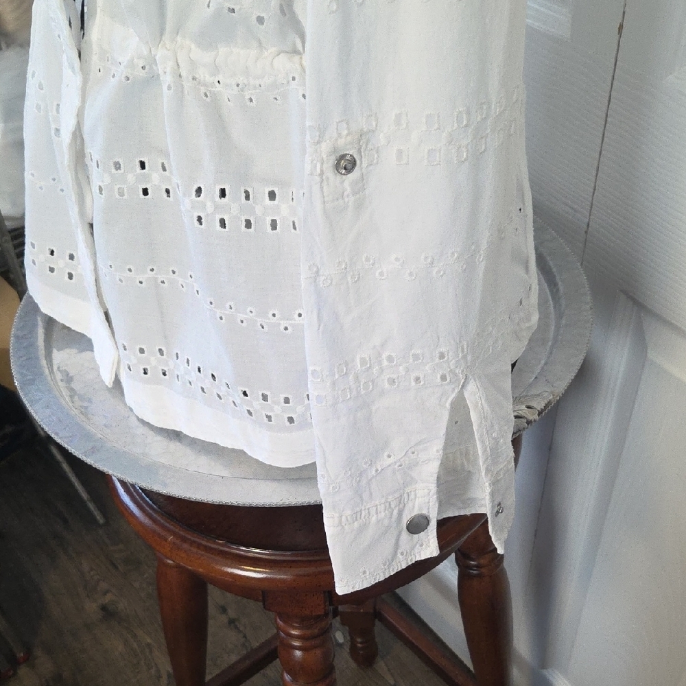 White Eyelet Women's Top - Picture 2 of 10